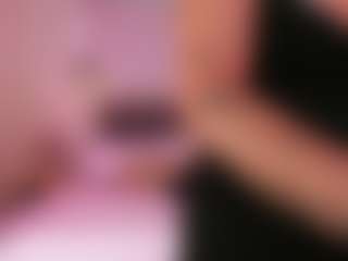 Live cam show with Lauren Saenz - Ebony on madthumbs | colombia