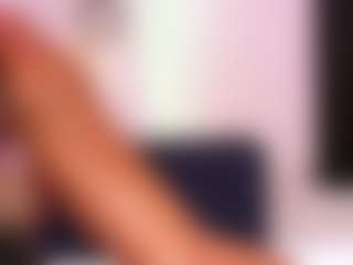 Lauren Saenz's Live Sex Cam Show