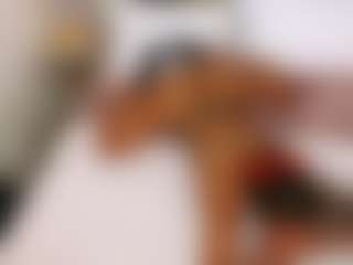 Lauren Saenz's Live Sex Cam Show