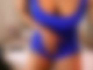 Lauren Saenz's Live Sex Cam Show