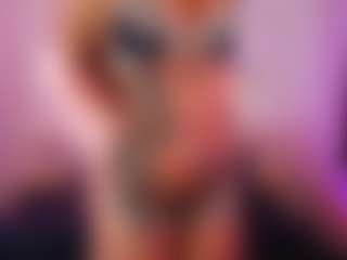 Live cam show with Lauren Saenz - Ebony on Camsoda | colombia