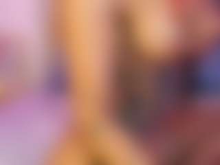 Lauren Saenz's Live Sex Cam Show