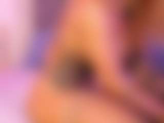 Lauren Saenz's Live Sex Cam Show