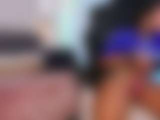 Lauren Saenz's Live Sex Cam Show