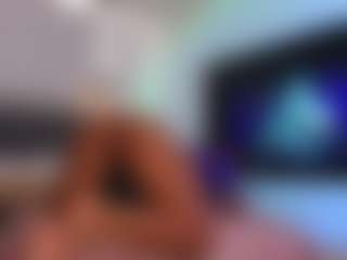 Lauren Saenz's Live Sex Cam Show