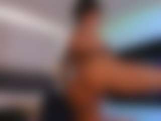 Lauren Saenz's Live Sex Cam Show