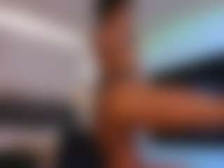 Lauren Saenz's Live Sex Cam Show