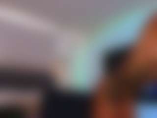 Lauren Saenz's Live Sex Cam Show