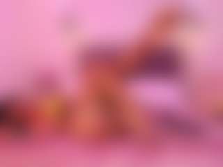 Lauren Saenz's Live Sex Cam Show
