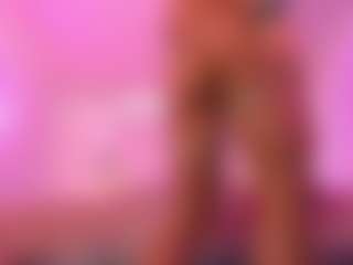 Lauren Saenz's Live Sex Cam Show
