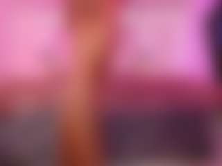 Lauren Saenz's Live Sex Cam Show