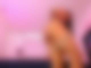 Lauren Saenz's Live Sex Cam Show