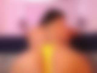 Lauren Saenz's Live Sex Cam Show