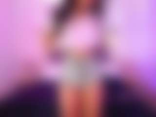 Lauren Saenz's Live Sex Cam Show