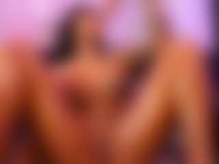 Lauren Saenz's Live Sex Cam Show