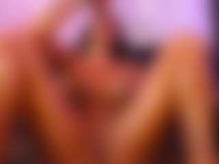 Lauren Saenz's Live Sex Cam Show