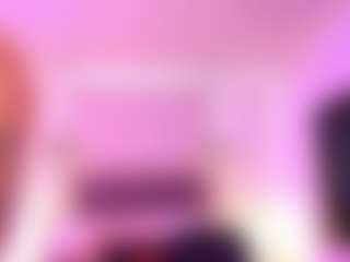 Lauren Saenz's Live Sex Cam Show