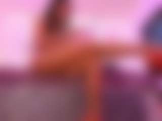 Lauren Saenz's Live Sex Cam Show