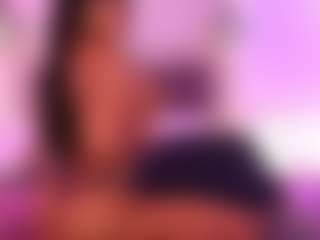 Live cam show with Lauren Saenz - Big Tits on LiveSexCams6