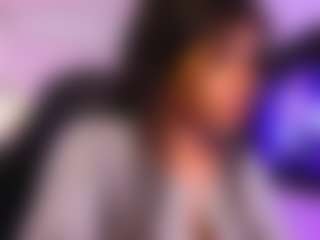 Live cam show with Lauren Saenz - Dildo Or Vibrator MILF on Instabang