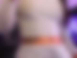 Lauren Saenz's Live Sex Cam Show