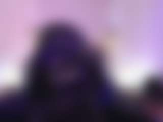Lauren Saenz's Live Sex Cam Show