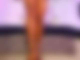 Lauren Saenz's Live Sex Cam Show