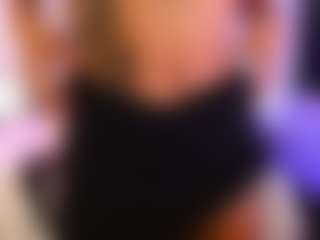 Lauren Saenz's Live Sex Cam Show