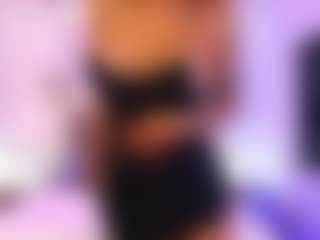 Lauren Saenz's Live Sex Cam Show