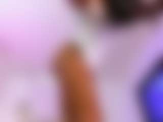 Lauren Saenz's Live Sex Cam Show