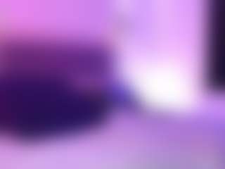Lauren Saenz's Live Sex Cam Show