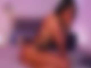 Lauren Saenz's Live Sex Cam Show