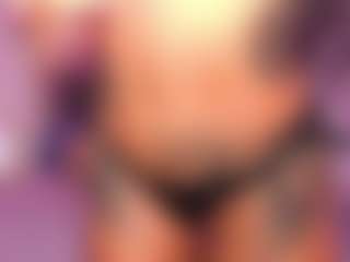 Lauren Saenz's Live Sex Cam Show