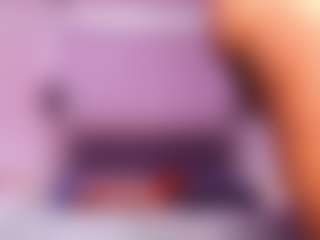 Lauren Saenz's Live Sex Cam Show