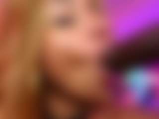 Lauren Saenz's Live Sex Cam Show