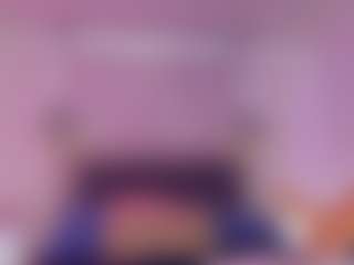 Lauren Saenz's Live Sex Cam Show