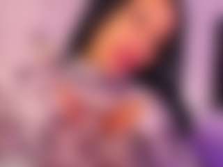 Live cam show with Lauren Saenz - Control on livesuperchat.net
