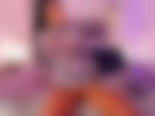 Lauren Saenz's Live Sex Cam Show