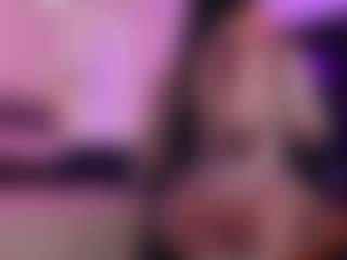 Lauren Saenz's Live Sex Cam Show