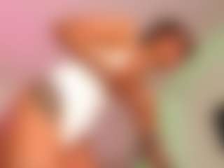 Lauren Saenz's Live Sex Cam Show