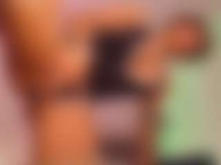 Lauren Saenz's Live Sex Cam Show