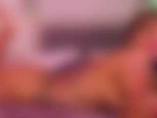 Lauren Saenz's Live Sex Cam Show