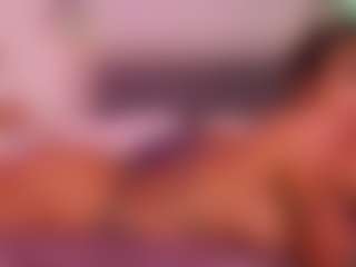 Lauren Saenz's Live Sex Cam Show
