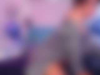 Lauren Saenz's Live Sex Cam Show