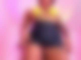 Lauren Saenz's Live Sex Cam Show