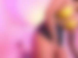 Lauren Saenz's Live Sex Cam Show