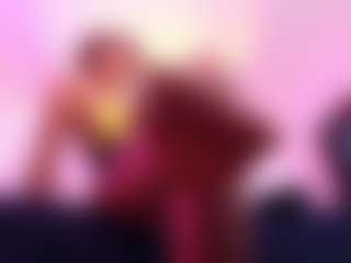 Lauren Saenz's Live Sex Cam Show