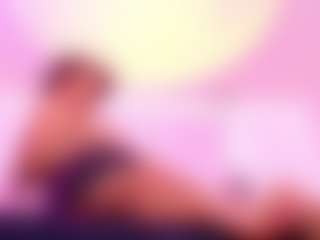 Lauren Saenz's Live Sex Cam Show