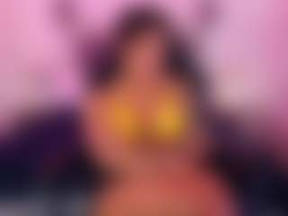 Live cam show with Lauren Saenz - Big Tits on Cam Slut