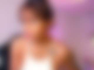 Lauren Saenz's Live Sex Cam Show